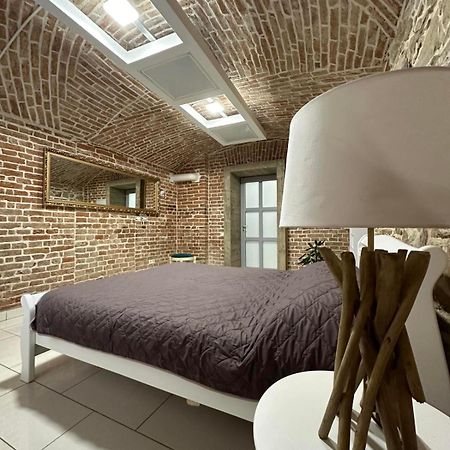 2Х Кім-Й Loft На Площі Філармонії By Willox Apartment Chernivtsi Bagian luar foto